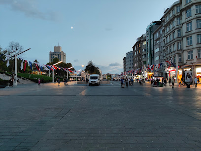 Taksim – Beyoğlu/İstanbul Taksi Telefonu